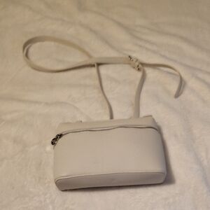 Elegant Cream Crossbody Bag